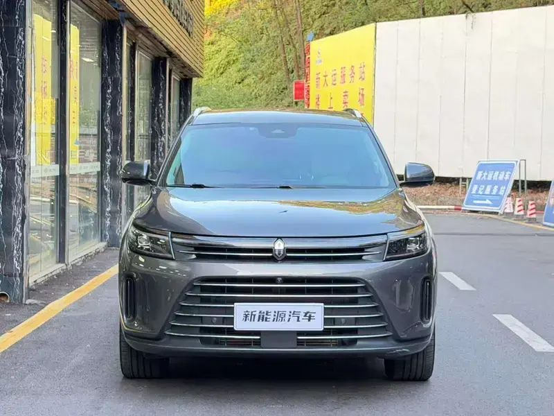 2022 Aito AITO M7 с пробегом 118 000 км