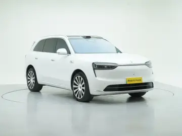 2026 Aito AITO M7 с пробегом 15 800 км