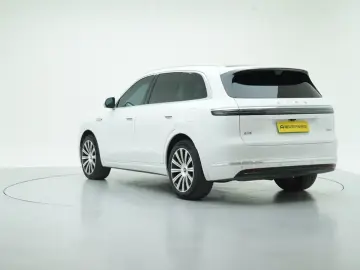 2026 Aito AITO M7 с пробегом 15 800 км