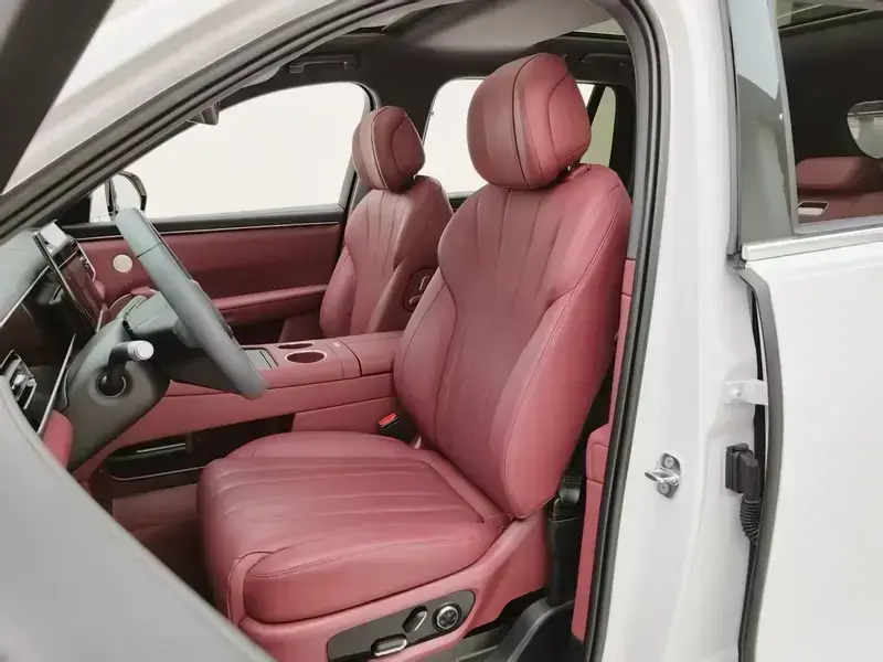 2026 Aito AITO M7 с пробегом 15 800 км