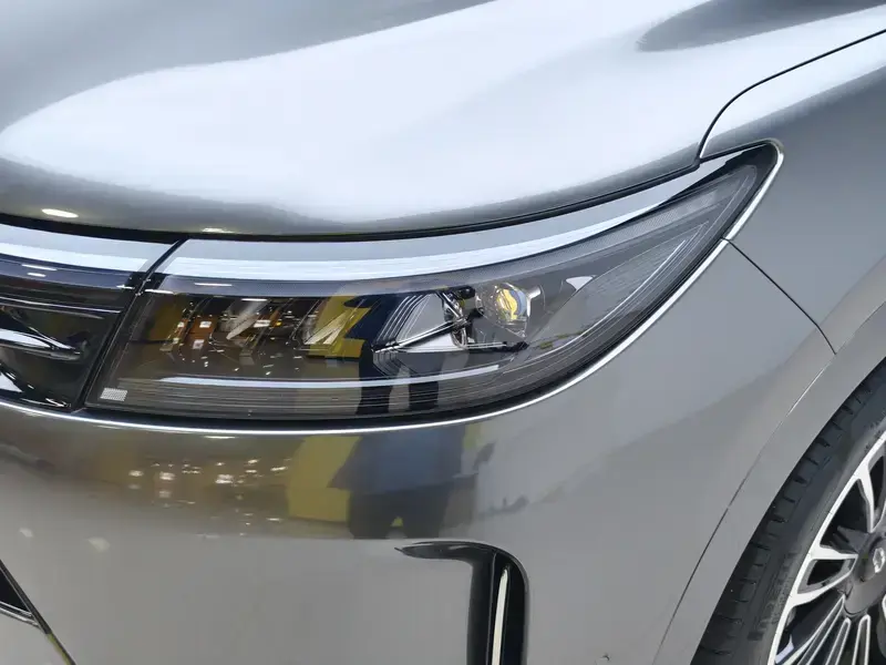 2024 Aito AITO M7 с пробегом 59 800 км