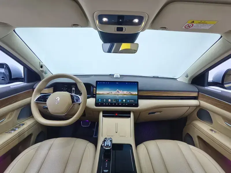 2024 Aito AITO M7 с пробегом 59 800 км