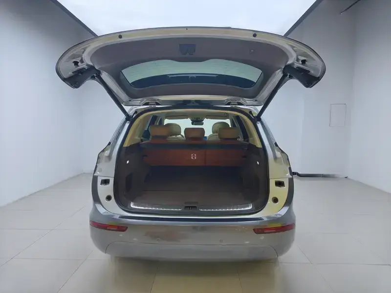 2024 Aito AITO M7 с пробегом 59 800 км