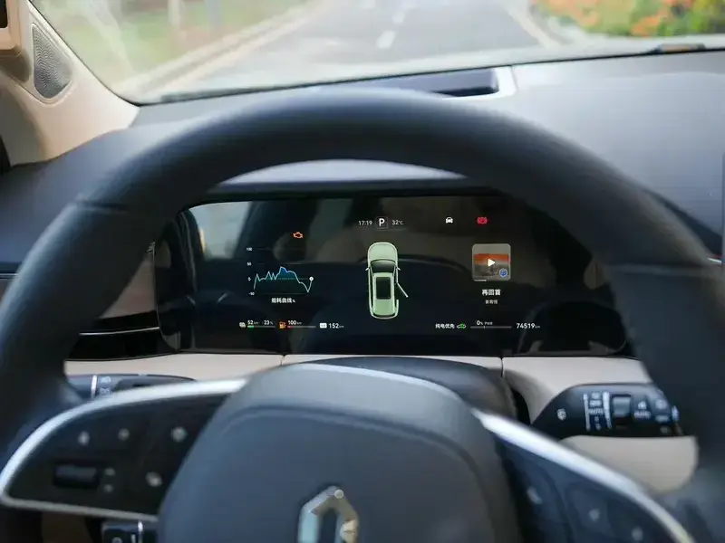 2022 Aito AITO M7 с пробегом 74 000 км
