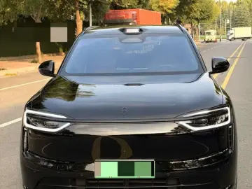 2026 Aito AITO M7 с пробегом 2 300 км
