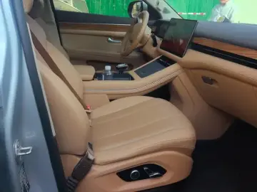 2024 Aito AITO M7 с пробегом 89 000 км