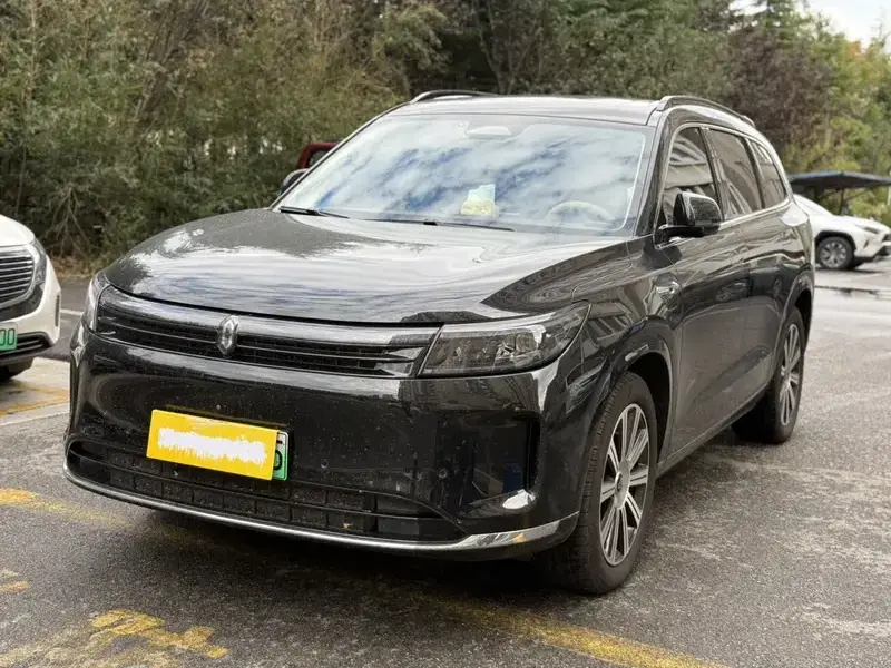 2024 Aito AITO M7 с пробегом 24 000 км