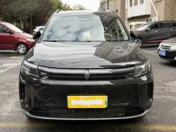 2024 Aito AITO M7 с пробегом 24 000 км