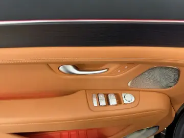 2024 Aito AITO M7 с пробегом 25 600 км