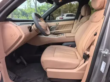 2026 Nio Ledo L80 с пробегом 11 000 км
