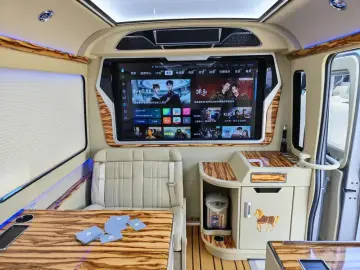 2025 Hongqi Guoyue с пробегом 22 000 км