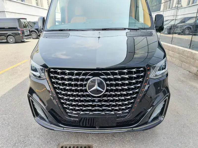 2026 Mercedes-Benz Sprinter с пробегом 500 км