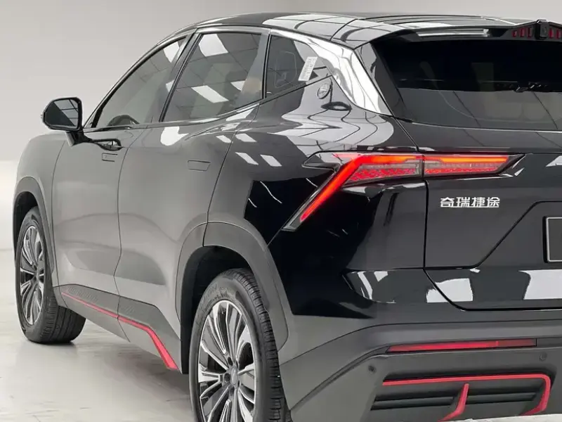 2023 JETOUR Dasheng i-DM с пробегом 20 000 км