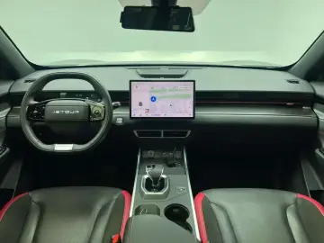 2023 JETOUR Dasheng i-DM с пробегом 20 000 км