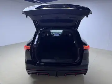 2023 JETOUR Dasheng i-DM с пробегом 22 300 км