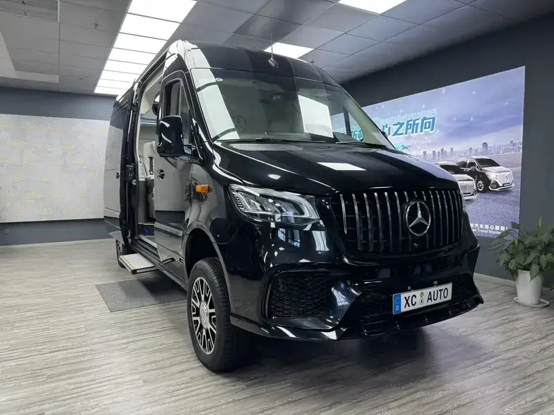 2025 Mercedes-Benz Sprinter с пробегом 100 км
