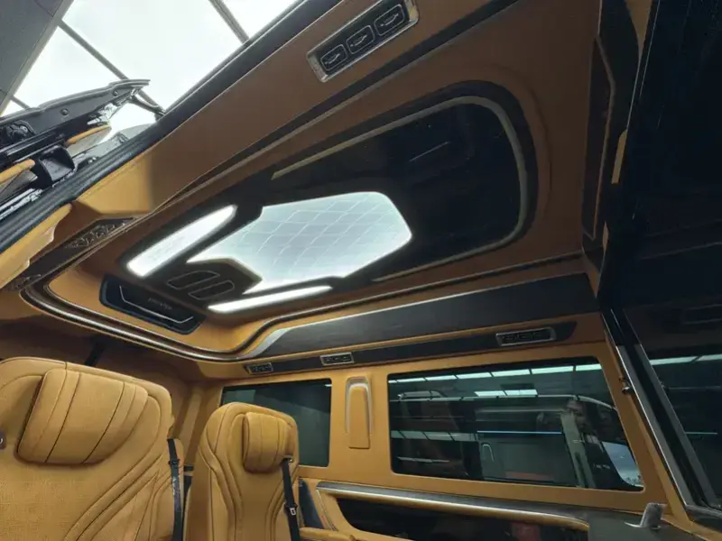 2025 Mercedes-Benz Sprinter с пробегом 100 км