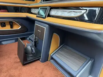2025 Mercedes-Benz Sprinter с пробегом 100 км