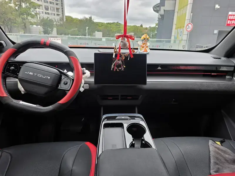 2022 JETOUR Dasheng i-DM с пробегом 6 800 км