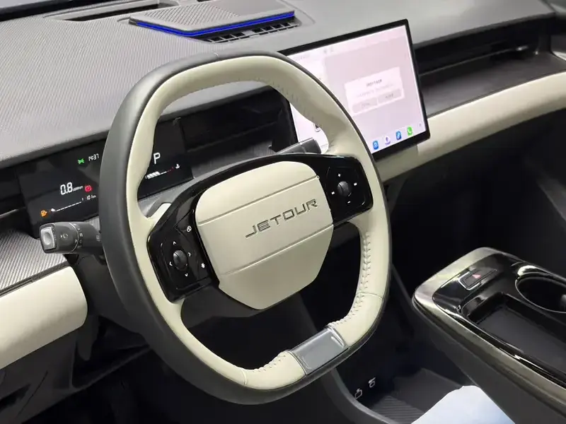 2023 JETOUR Dasheng i-DM с пробегом 41 000 км