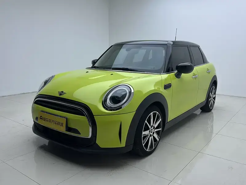 2023 Mini Electric MINI COOPER с пробегом 14 400 км