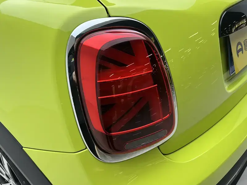 2023 Mini Electric MINI COOPER с пробегом 14 400 км