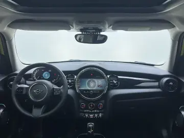 2023 Mini Electric MINI COOPER с пробегом 14 400 км