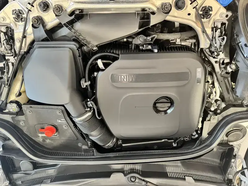 2025 Mini Electric MINI COOPER с пробегом 1 600 км
