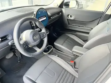 2025 Mini Electric MINI COOPER с пробегом 3 000 км