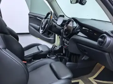 2022 Mini Electric MINI COOPER с пробегом 80 000 км