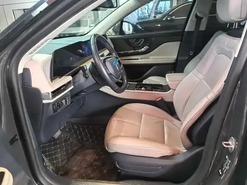 2023 Lincoln Adventurer NEV с пробегом 48 000 км