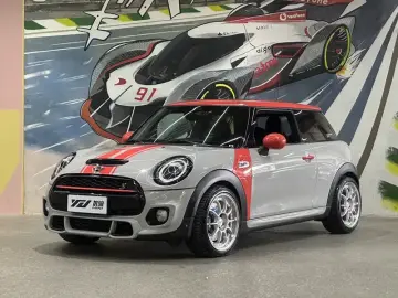 2019 Mini Electric MINI COOPER с пробегом 82 000 км