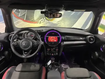2019 Mini Electric MINI COOPER с пробегом 82 000 км