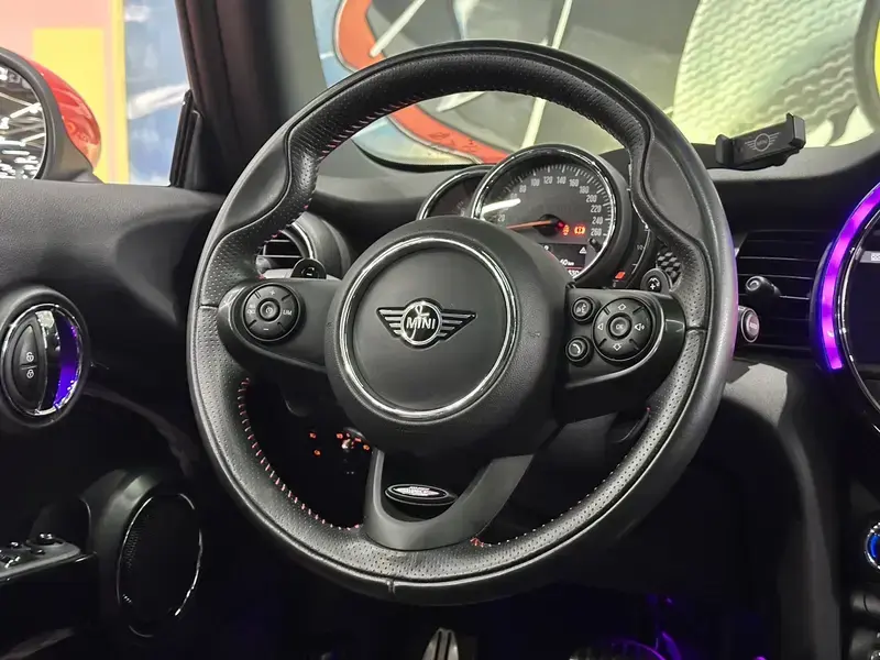 2019 Mini Electric MINI COOPER с пробегом 82 000 км