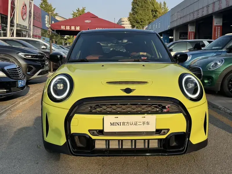 2023 Mini Electric MINI COOPER с пробегом 8 900 км
