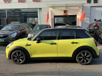 2023 Mini Electric MINI COOPER с пробегом 8 900 км