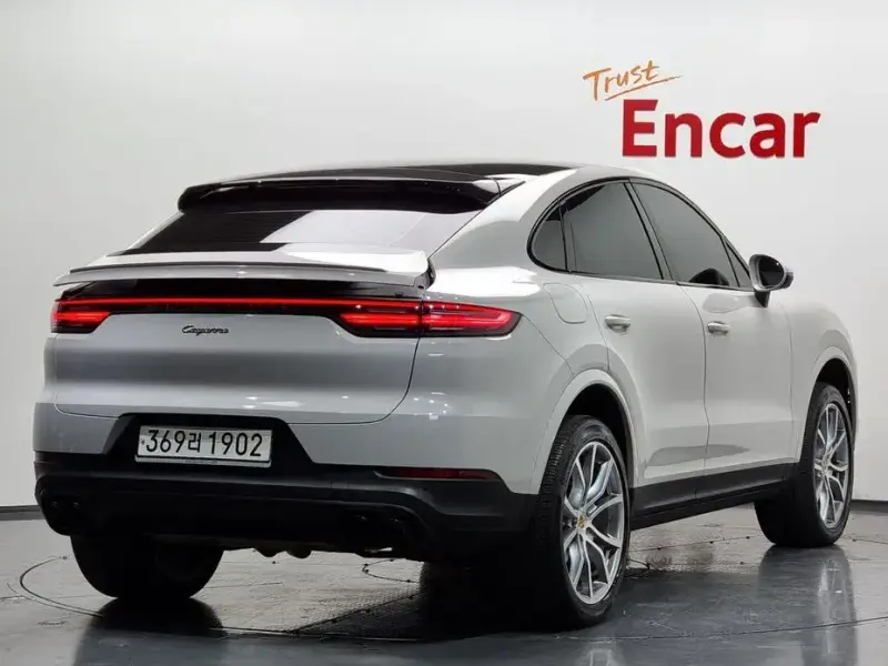 2020 Porsche Cayenne с пробегом 35 630 км