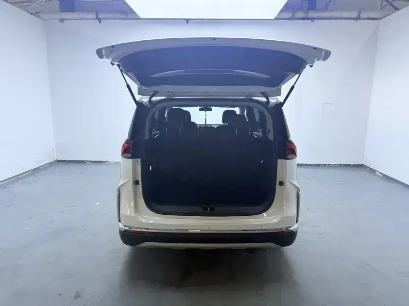 2023 Maxus Dajia 5 с пробегом 13 800 км