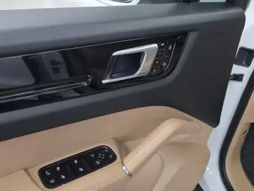2021 Porsche Cayenne с пробегом 55 970 км