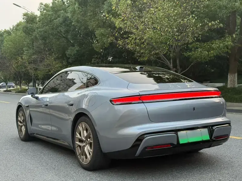 2026 Stelato Z7 с пробегом 15 000 км