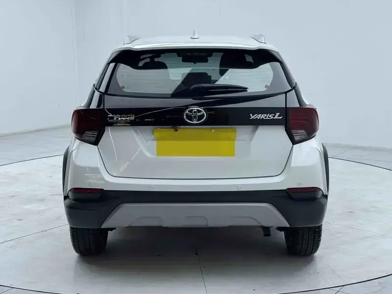 2022 Toyota Zelos с пробегом 49 000 км