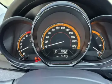 2022 Toyota Zelos с пробегом 17 000 км