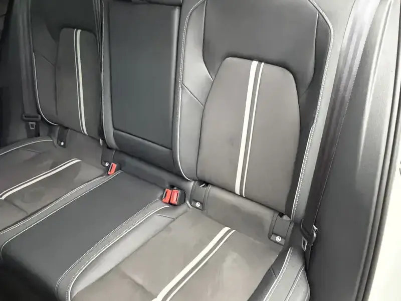2023 Volkswagen Golf Electric с пробегом 25 000 км