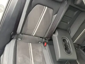 2023 Volkswagen Golf Electric с пробегом 35 000 км
