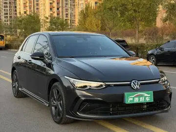 2023 Volkswagen Golf Electric с пробегом 17 000 км
