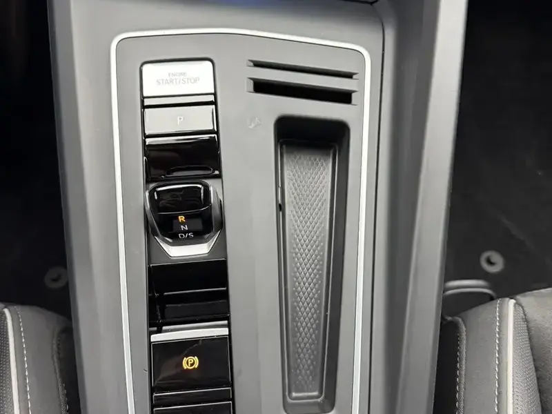 2021 Volkswagen Golf Electric с пробегом 44 000 км
