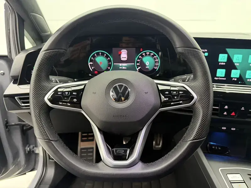 2021 Volkswagen Golf Electric с пробегом 44 000 км