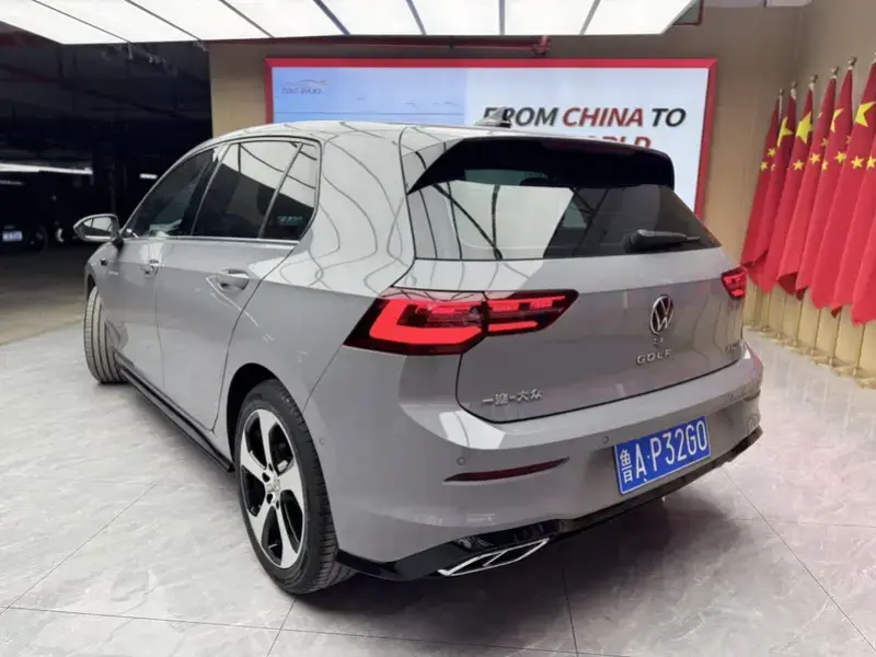 2023 Volkswagen Golf Electric с пробегом 44 000 км