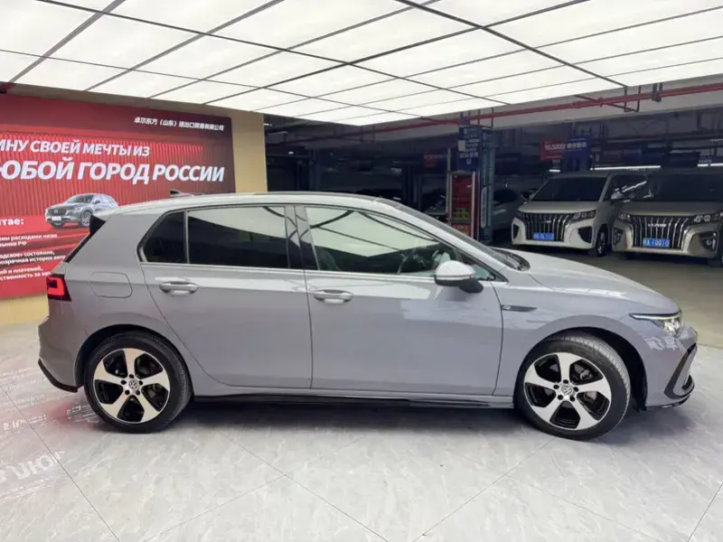 2023 Volkswagen Golf Electric с пробегом 44 000 км