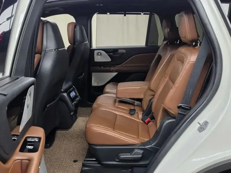 2022 Lincoln Aviator с пробегом 102 486 км